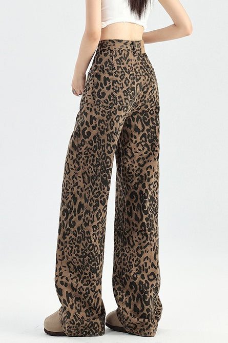 leopard-print-wide-leg-jeans