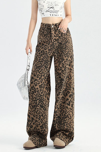 leopard-print-wide-leg-jeans