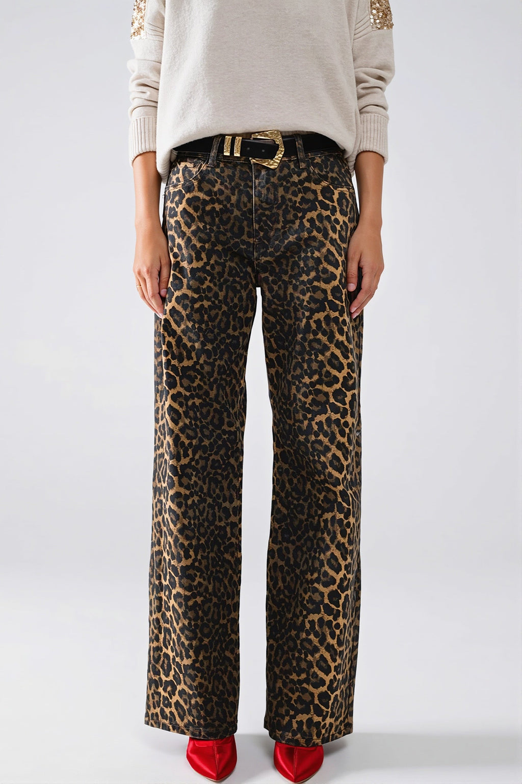 leopard-chic-straight-leg-jeans